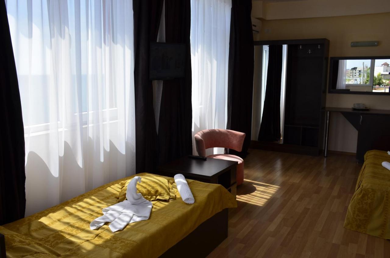 Vila Julia Costinești Kültér fotó